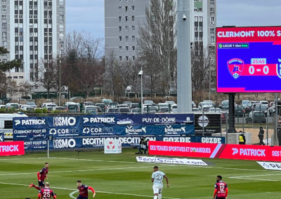 LED&COM : Écran LED géant du stade Clermont Foot